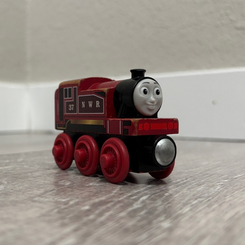 Wooden Rosie